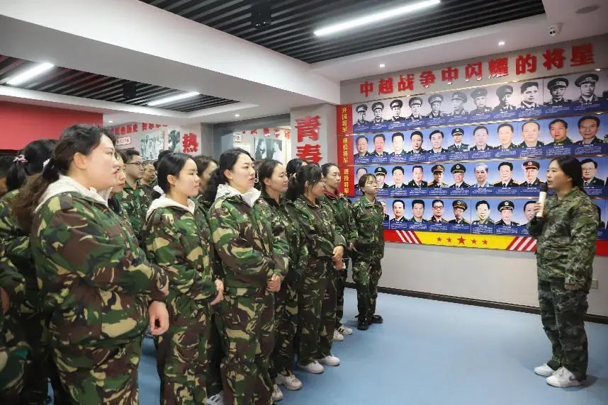 图文